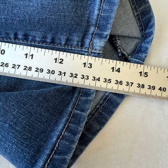 Buffalo Jeans Women's Mid-Rise SAMUELLA‎ Bermuda Jean Shorts Size 14 Beach - Picture 13 of 16